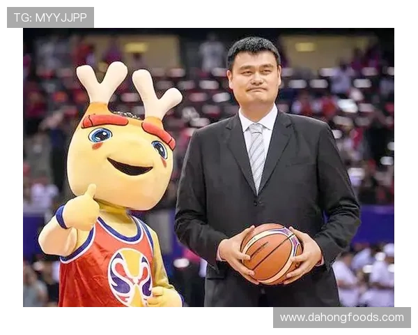 为姚明创作剪纸艺术作品展现中国传统文化魅力与现代体育精神的完美结合