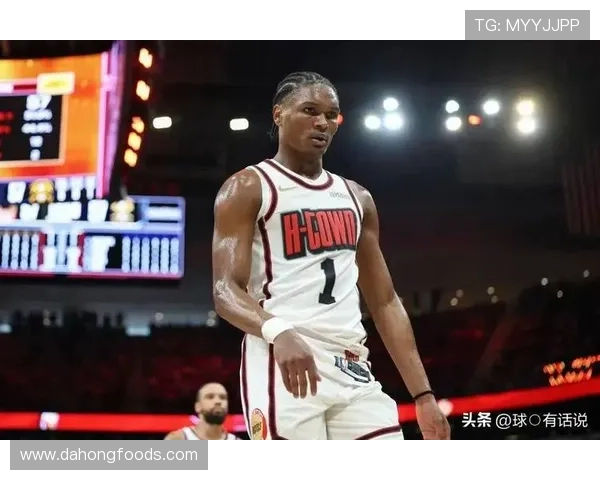 三分球一年翻倍阿门立志追赶库里火箭或将准备顶薪合同 三分球一年翻倍阿门立志追赶库里火箭或将准备顶薪合同